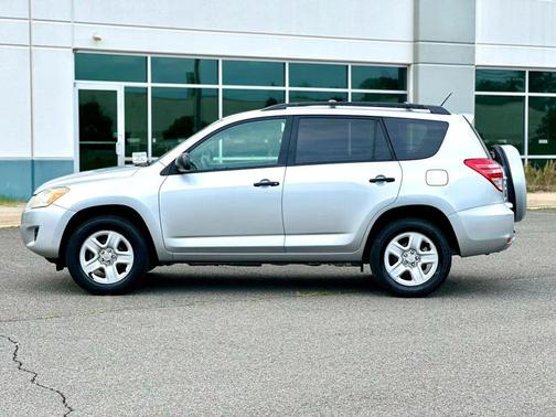 2011 Toyota RAV4 Sport