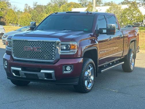 2015 GMC Sierra 2500 Denali