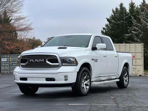 2018 RAM 1500 Laramie
