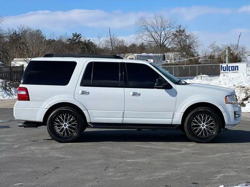 2017 Ford Expedition XLT