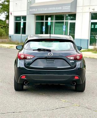 2014 Mazda Mazda3 i Sport
