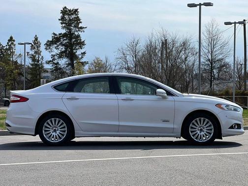 2014 Ford Fusion Energi Titanium