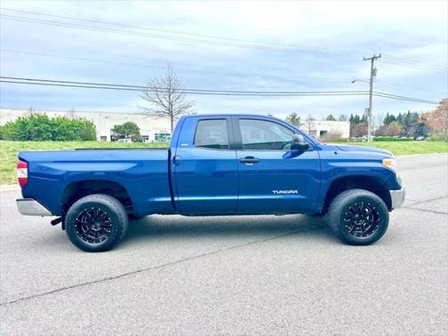 2015 Toyota Tundra SR