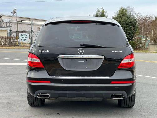 Black 2012 Mercedes-Benz R-Class 4MATIC