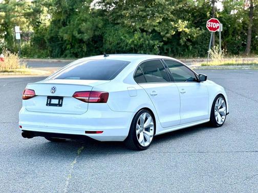 2016 Volkswagen Jetta 1.8T Sport