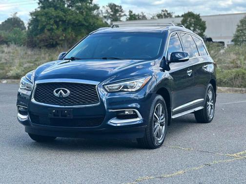 2016 INFINITI QX60 Base