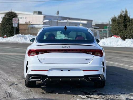 2023 Kia K5 GT-Line