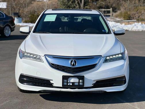 2017 Acura TLX w/Technology Package