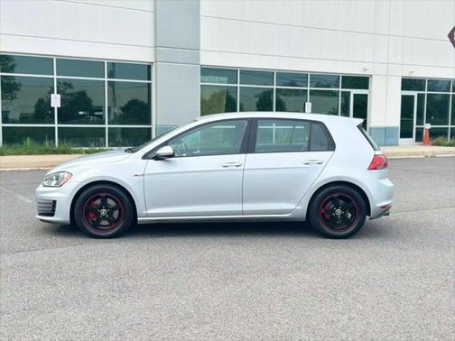 2015 Volkswagen Golf GTI 2.0T S 4-Door