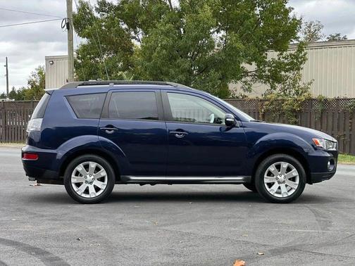 2011 Mitsubishi Outlander SE