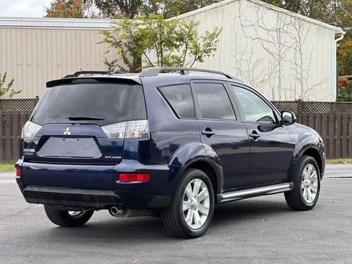 2011 Mitsubishi Outlander SE