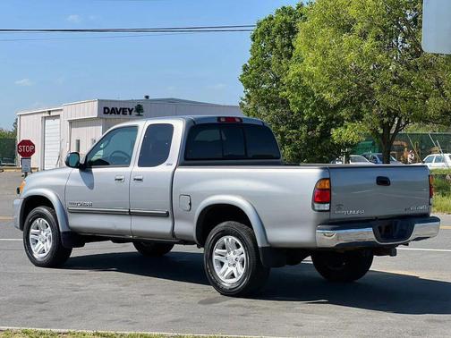 Silver Sky Metallic 2004 Toyota Tundra SR5