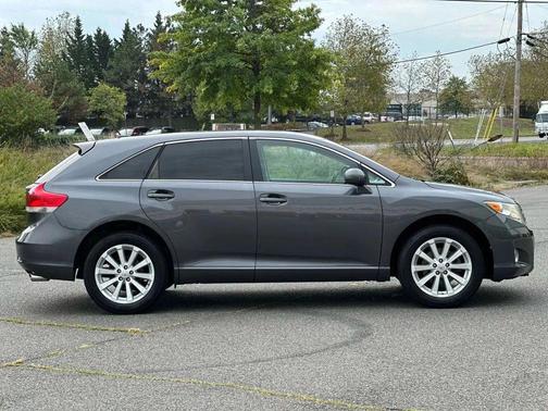 2011 Toyota Venza Base