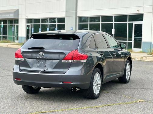 2011 Toyota Venza Base