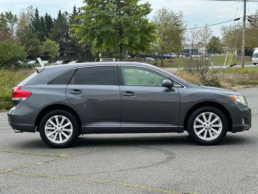 2011 Toyota Venza Base