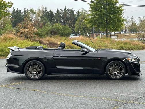 2015 Ford Mustang EcoBoost Premium