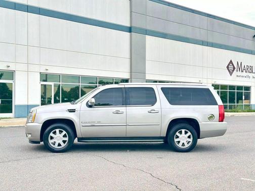 2008 Cadillac Escalade ESV Standard