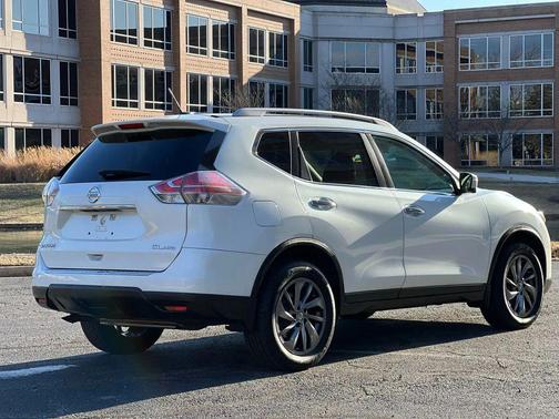 2015 Nissan Rogue SL