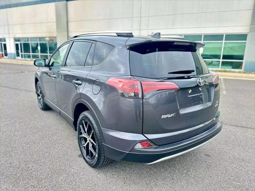 2016 Toyota RAV4 SE