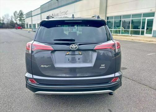 2016 Toyota RAV4 SE