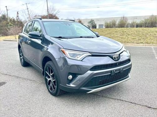 2016 Toyota RAV4 SE