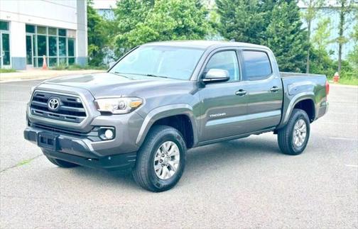 2016 Toyota Tacoma SR5