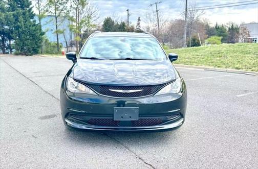 2021 Chrysler Voyager LXI