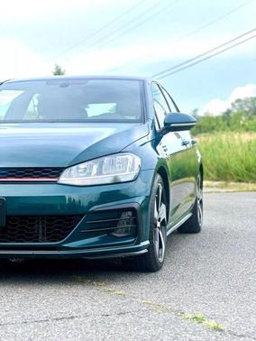 2018 Volkswagen Golf GTI 2.0T S 4-Door