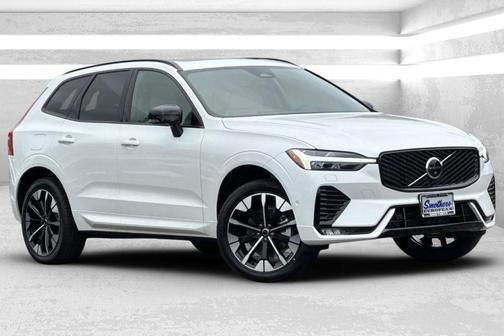 Crystal White 2026 Volvo XC60 B5 Plus