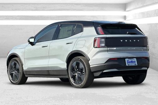 Gray Metallic 2026 Volvo EX30 TWIN MOTOR CROSS COUNTRY ULTRA