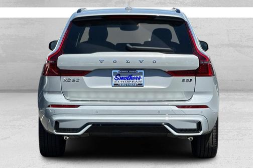 Gray Metallic 2026 Volvo XC60 B5 Ultra