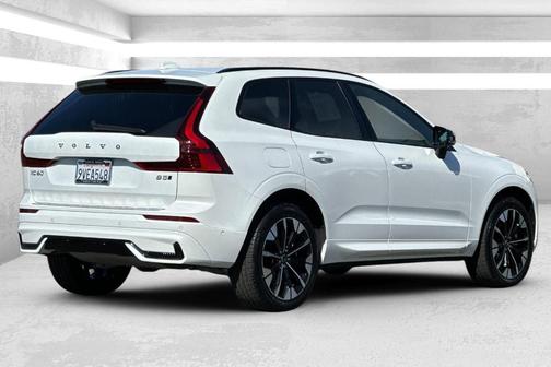 Crystal White 2026 Volvo XC60 B5 Plus