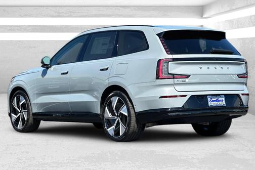 Gray Metallic 2025 Volvo EX90 Twin Motor Performance Ultra 6-Seater