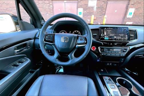 2025 Honda Ridgeline Black