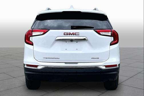 Summit White 2024 GMC Terrain SLT