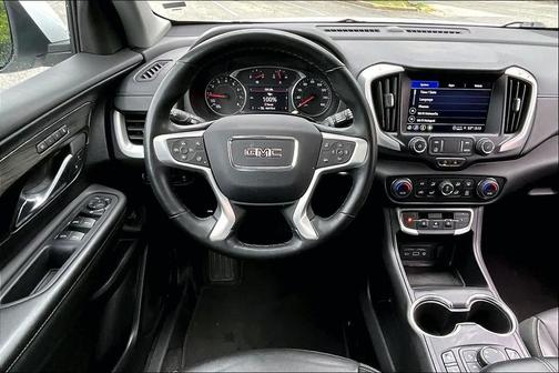 Summit White 2024 GMC Terrain SLT