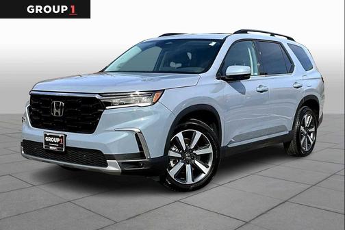 2025 Honda Pilot Touring 8-Passenger