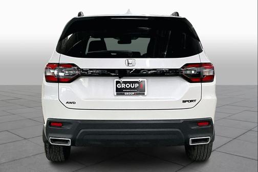 2025 Honda Pilot Sport