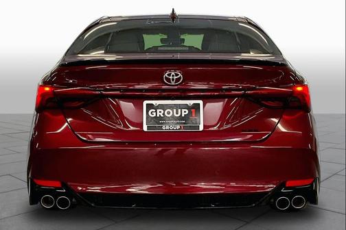 Ruby Flare Pearl 2019 Toyota Avalon XSE