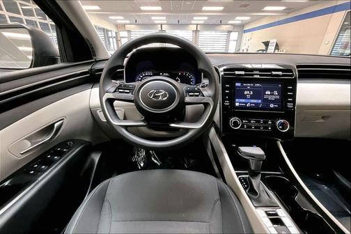 Phantom Black 2022 Hyundai TUCSON SEL