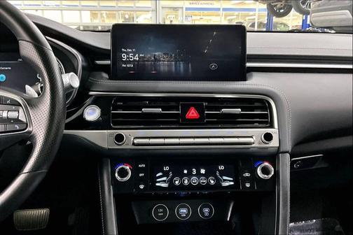 2025 Genesis G70 2.5T AWD