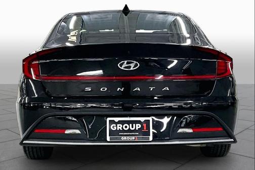 Phantom Black 2021 Hyundai SONATA SE