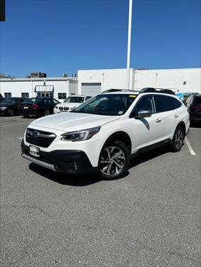 2022 Subaru Outback Touring XT