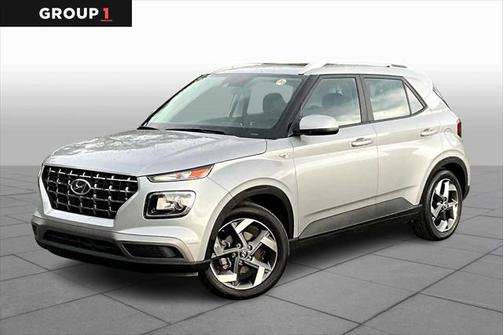 2022 Hyundai VENUE SEL