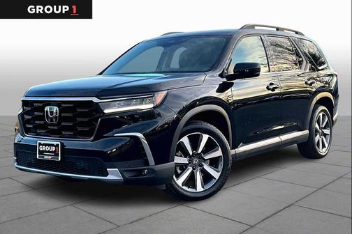 2025 Honda Pilot Touring 8-Passenger