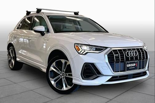 Glacier White Metallic 2020 Audi Q3 45 S line Premium Plus