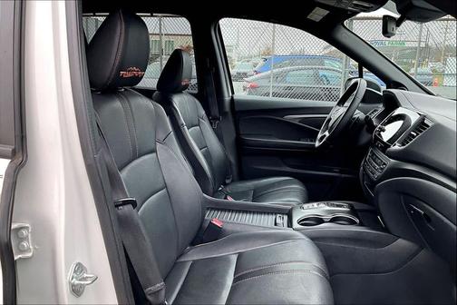 2023 Honda Passport AWD TrailSport