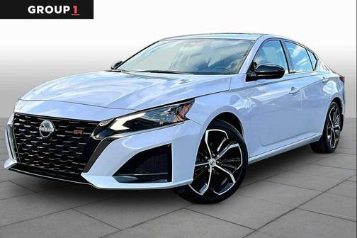 Gray Sky Pearl 2025 Nissan Altima SR FWD