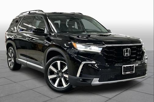 2025 Honda Pilot Touring 8-Passenger