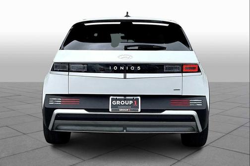 2025 Hyundai IONIQ 5 SE